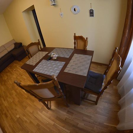 Apartment Luca Poarta Schei Braşov Eksteriør billede